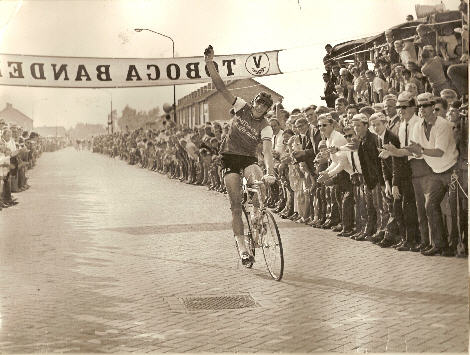 Klik om te verbergen