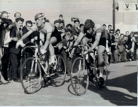 Klik om te verbergen