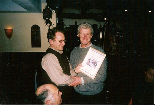 Klik om te verbergen